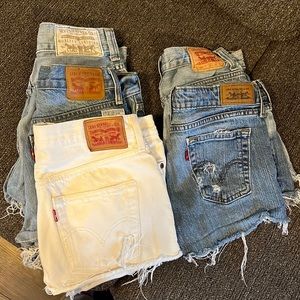 Levi cut off bundle of 5